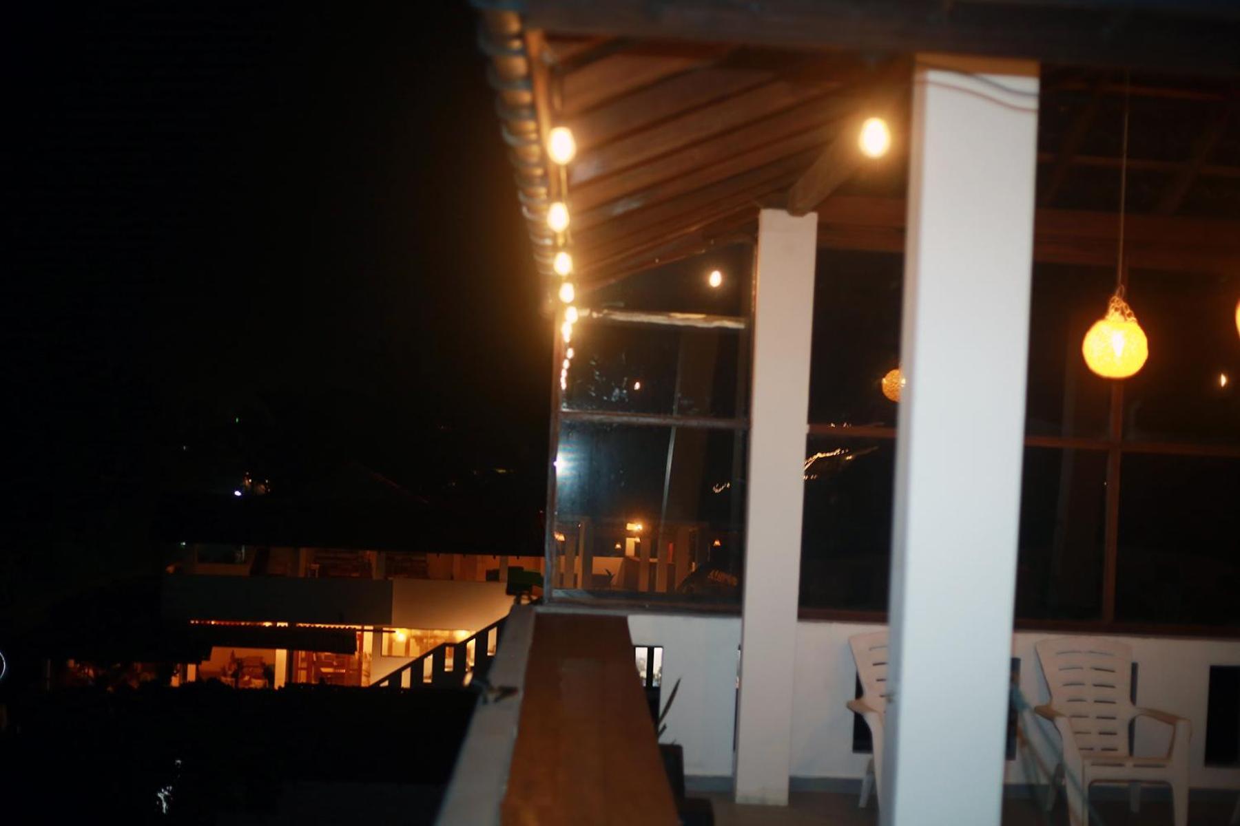Shehara Sun Surf Lodge Midigama-Est Extérieur photo