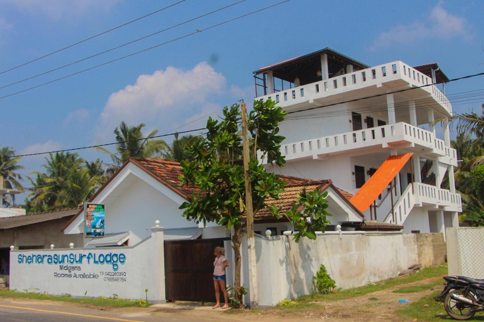Shehara Sun Surf Lodge Midigama-Est Extérieur photo