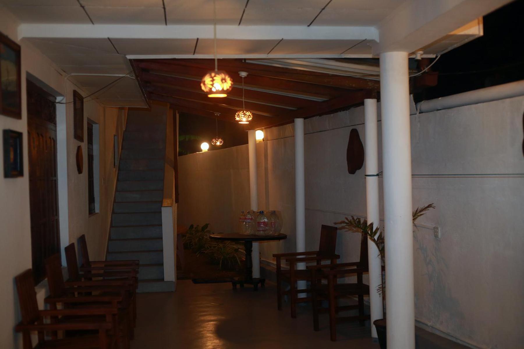 Shehara Sun Surf Lodge Midigama-Est Extérieur photo
